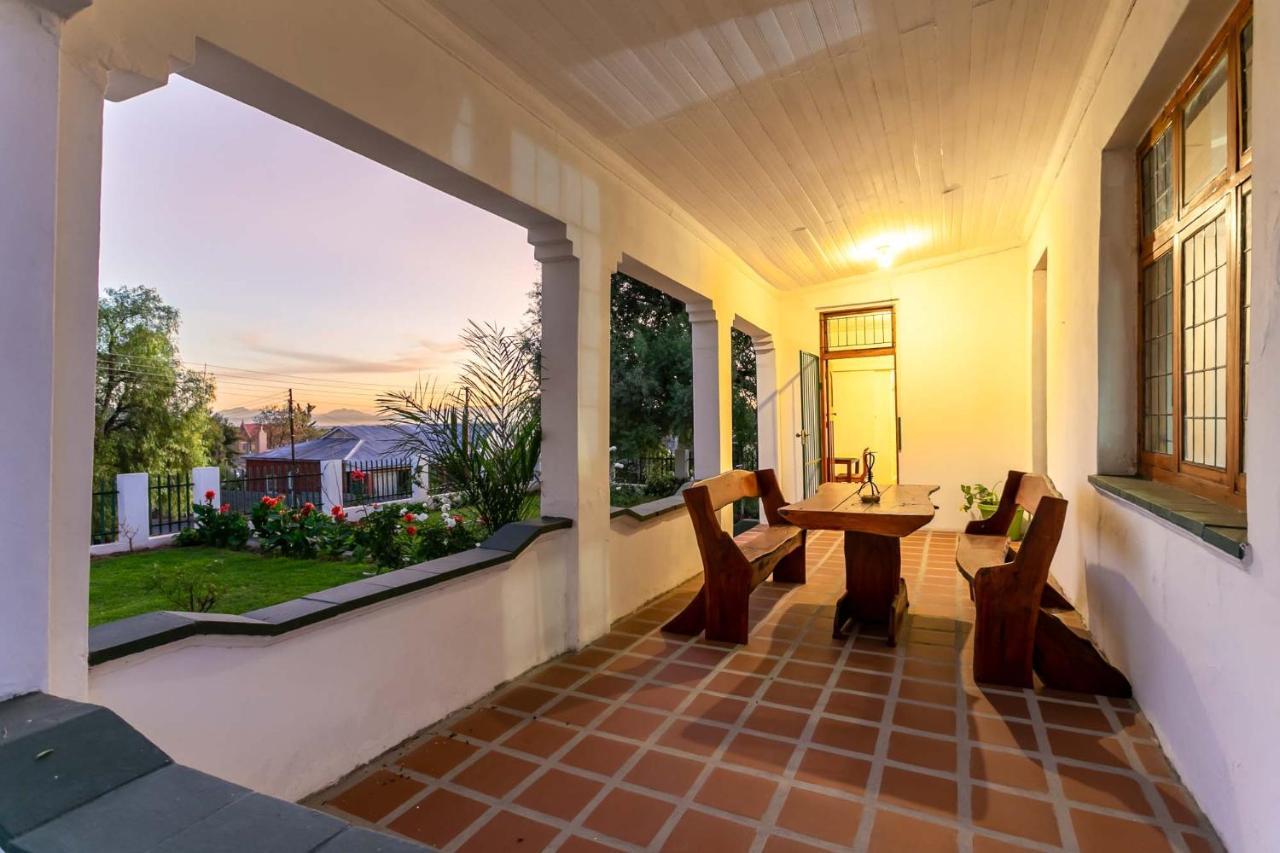 Ravenscliff Villa Oudtshoorn Exteriör bild