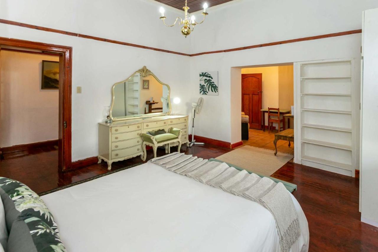 Ravenscliff Villa Oudtshoorn Exteriör bild
